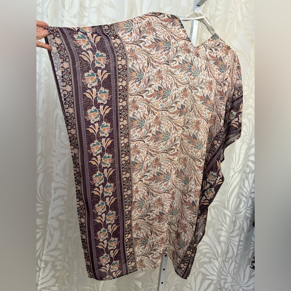 SOLD!  Band of Gypsies Floral Paisley Kimono Cardigan - Picture 6 of 9